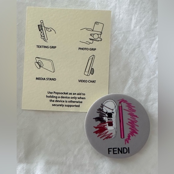 RARE Authentic Fendi pop socket new, unused - Picture 4 of 6